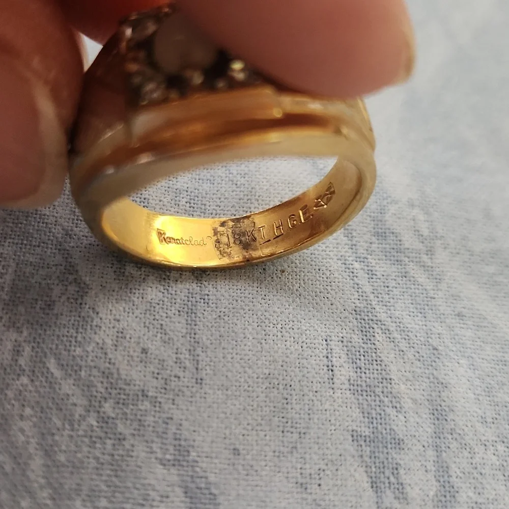 Vintage Mens Signet Ring - Picture 4 of 5